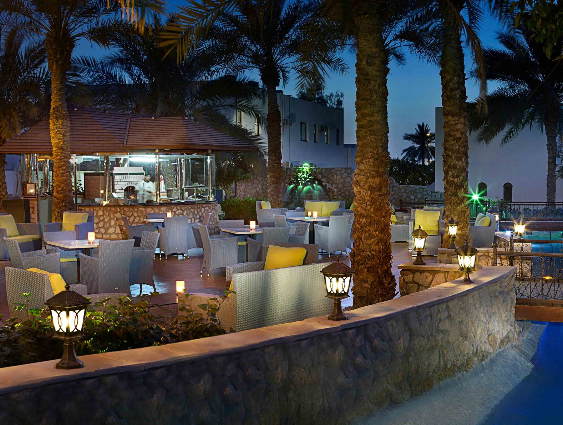 radisson blu hotel resort al ain